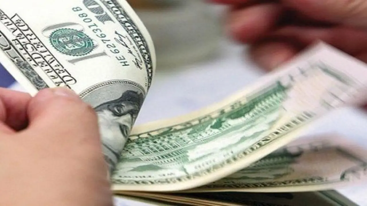 سعر الدولار مقابل الجنيه يشهد تغييرًا جديدًا اليوم الخميس